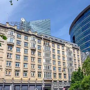 **** ホテル Doubletree By Hilton Brussels ベルギー